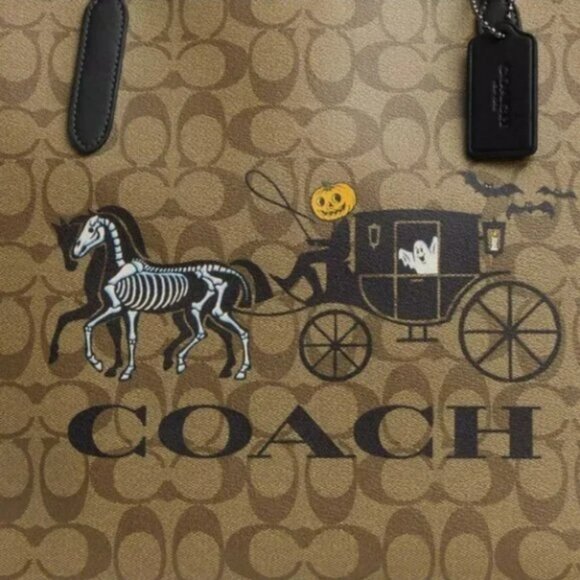 Coach Halloween tote and pumpkin driver coach wagon new - Picture 5 of 11